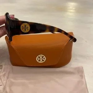 Tory Burch | Accessories | Euc Tory Burch Sunglasses Ty 90  display picture 1
